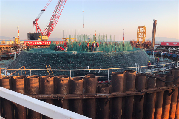 黄茅海跨海通道索塔