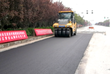 镇江新区青龙山路沥青道路维修工程